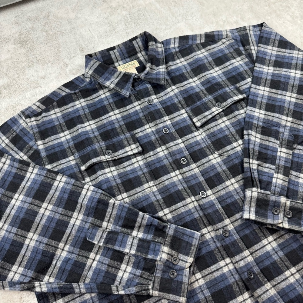 SOLD LL Bean chamois flannel shirt men’s XXL plaid blue gray heavyweight button